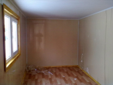 Бытовка металлическая с пластиковым окном для ИТР