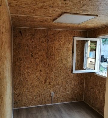 Бытовка зеленая профлист, утепленная, 2 окна