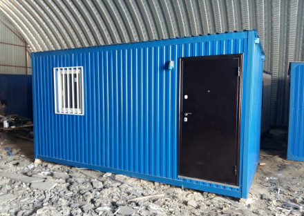 Вагончик 6х2,4м синий, окна с решетками