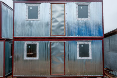 Бытовка двухэтажная 05