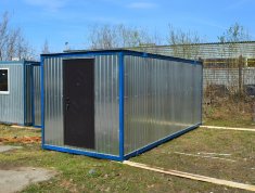 Бытовка с тамбуром, внутренняя отделка ДВП