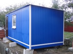 Бытовка БД-1 с тамбуром, пластиковое окно