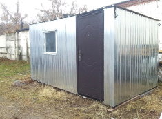 Вагончик с боковым входом и стальной дверью